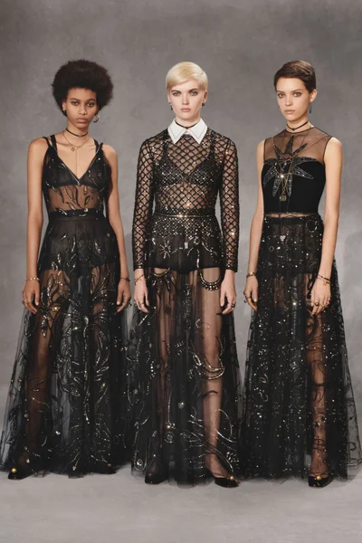 Look 60